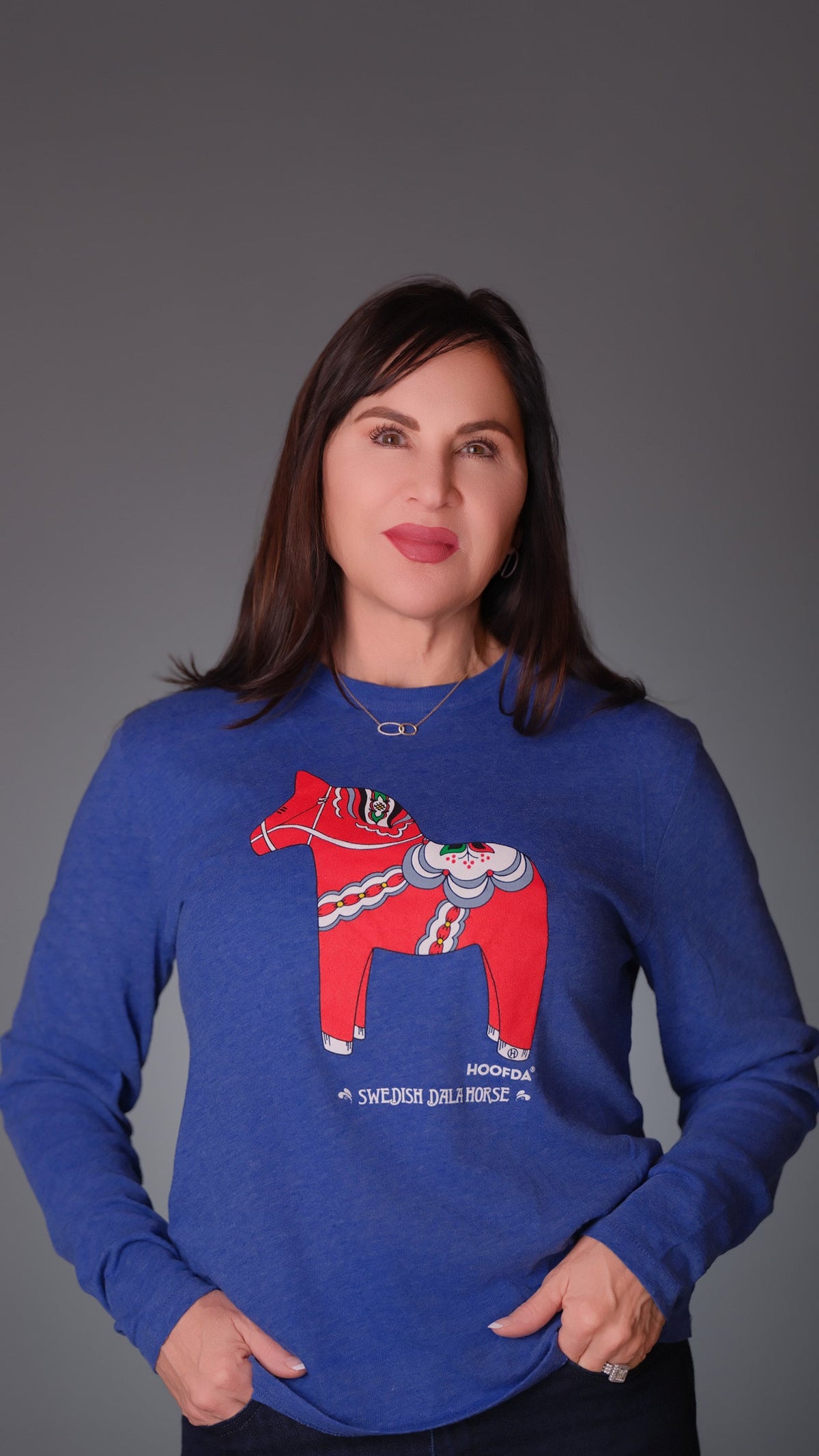 Classic Red Dala Horse Apparel – Authentic Swedish Heritage by HOOFDA®
