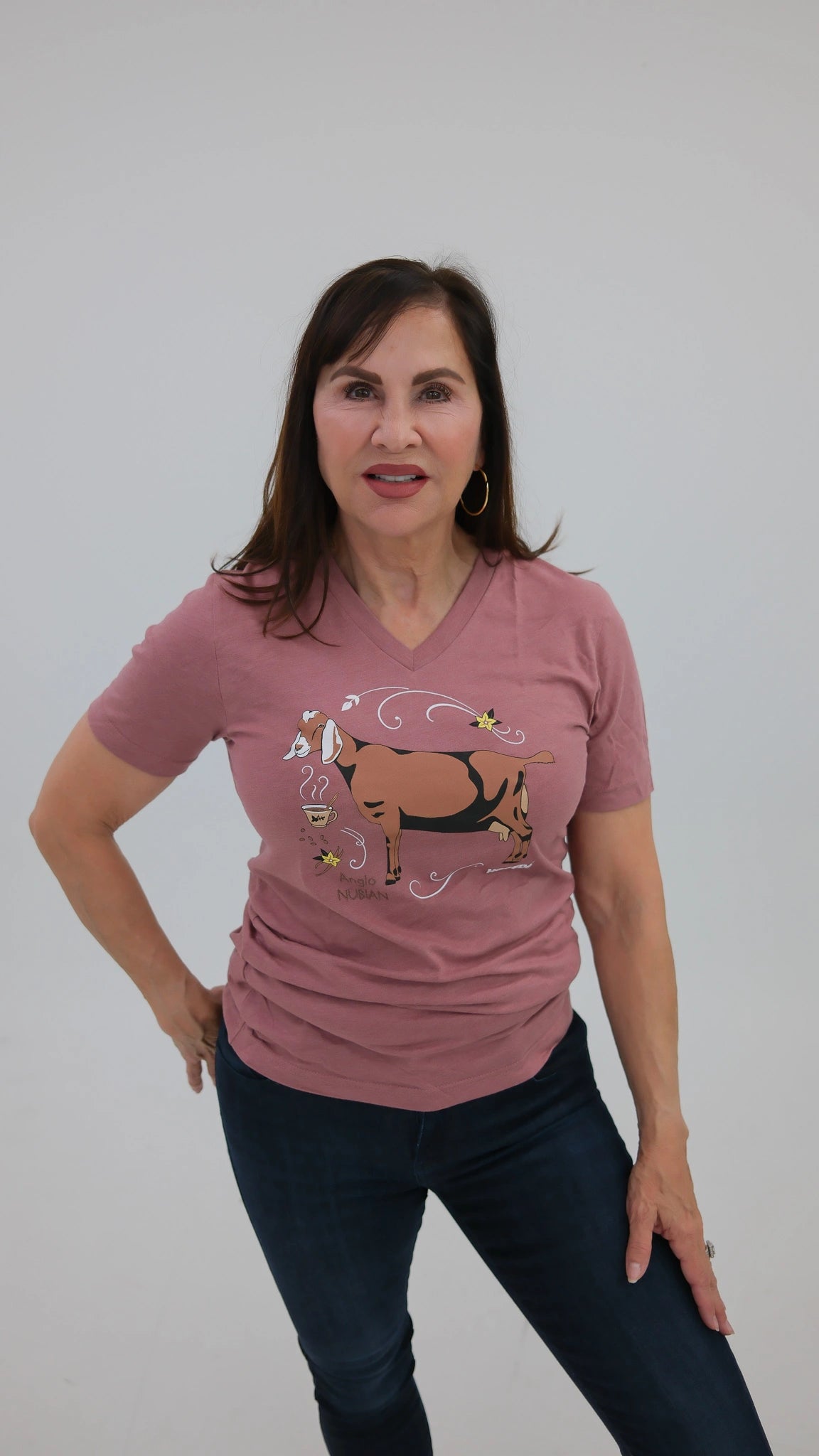 Anglo Nubian Goat vneck