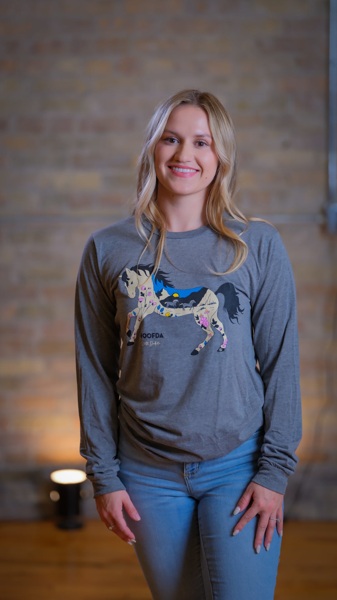 ND Badlands Horse Long Sleeve T-shirt – HOOFDA