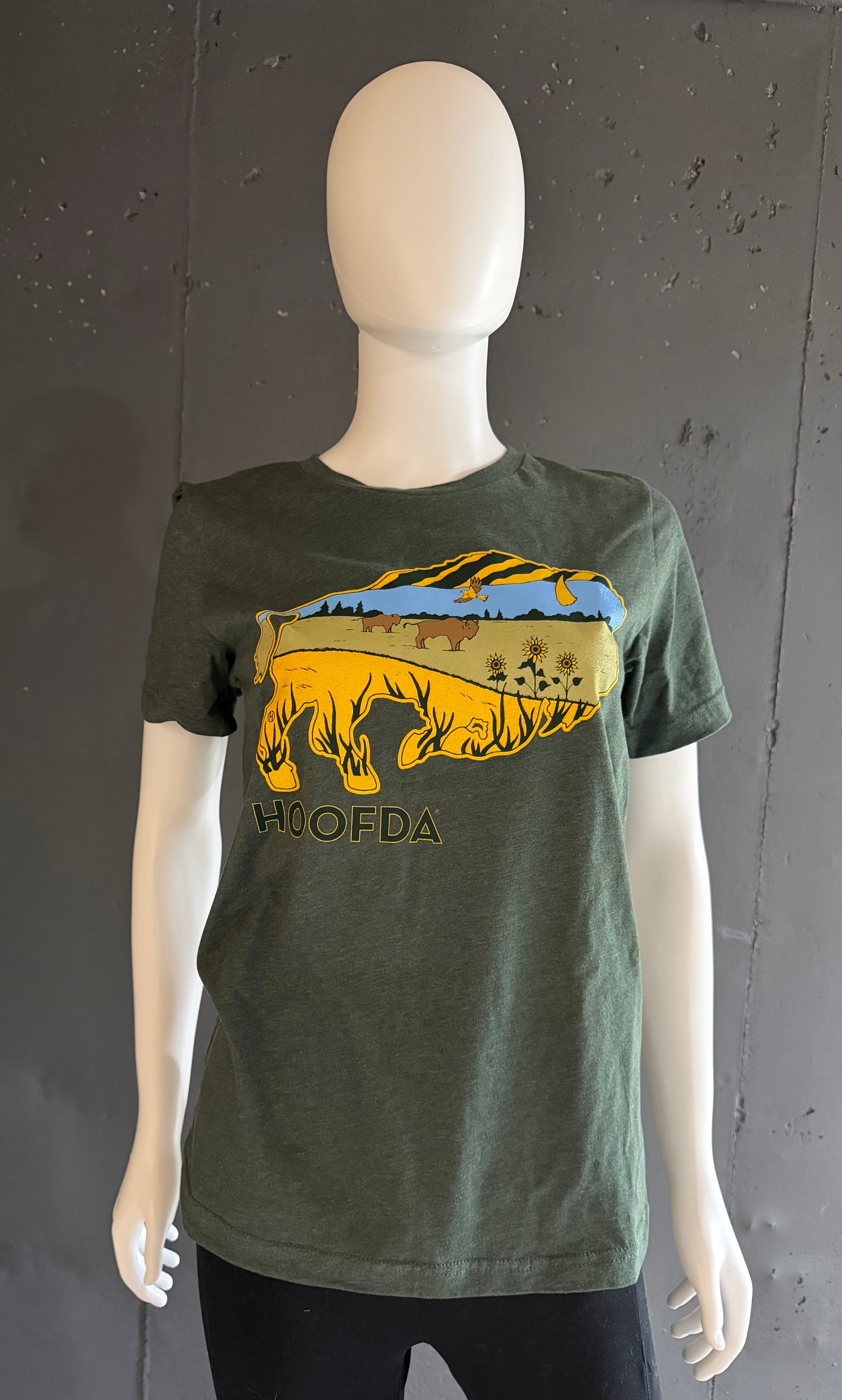 Bison Feels Like Home Heather Forest T-Shirt