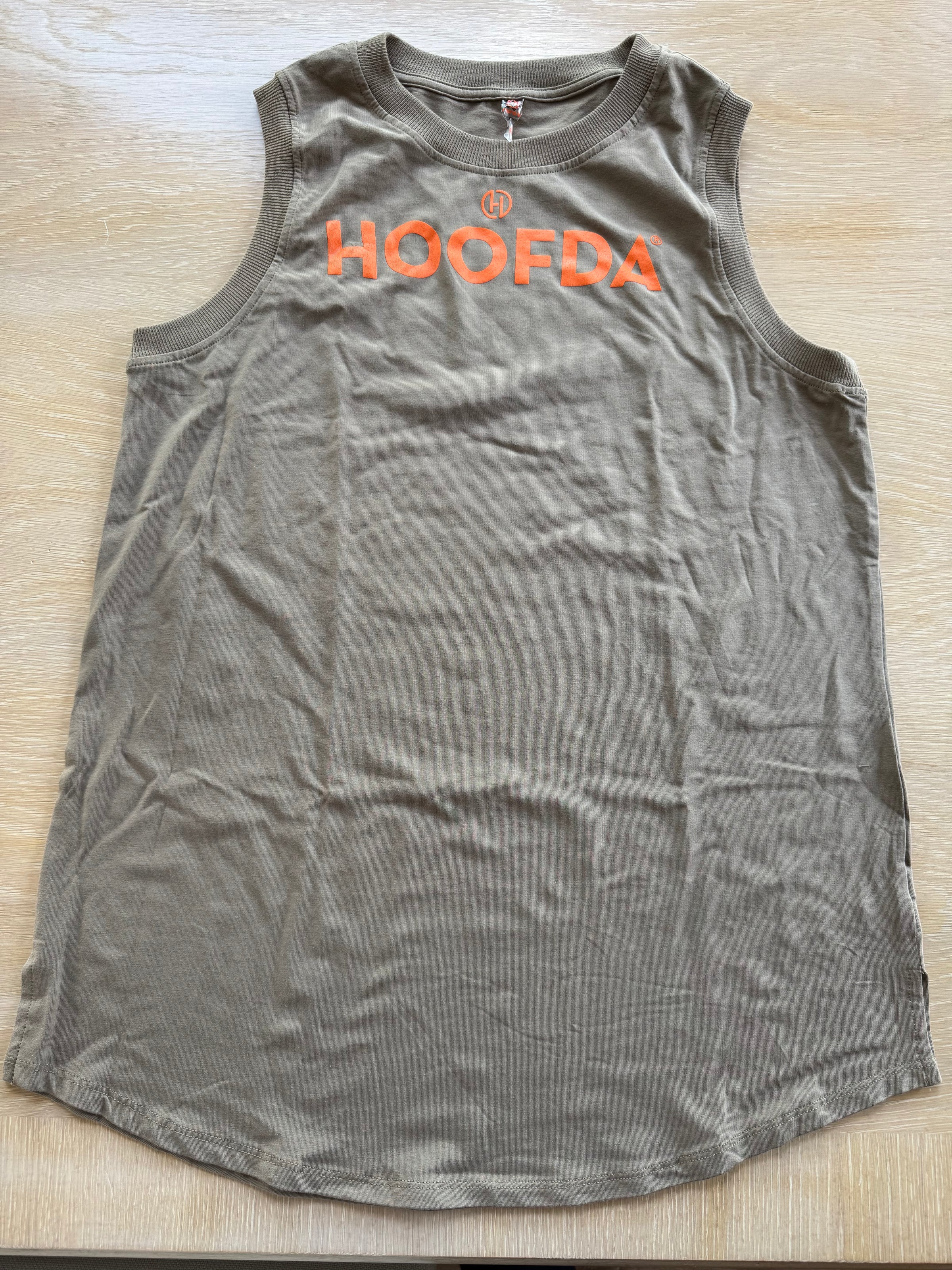 HOOFDA Notched Sleeveless tan tank