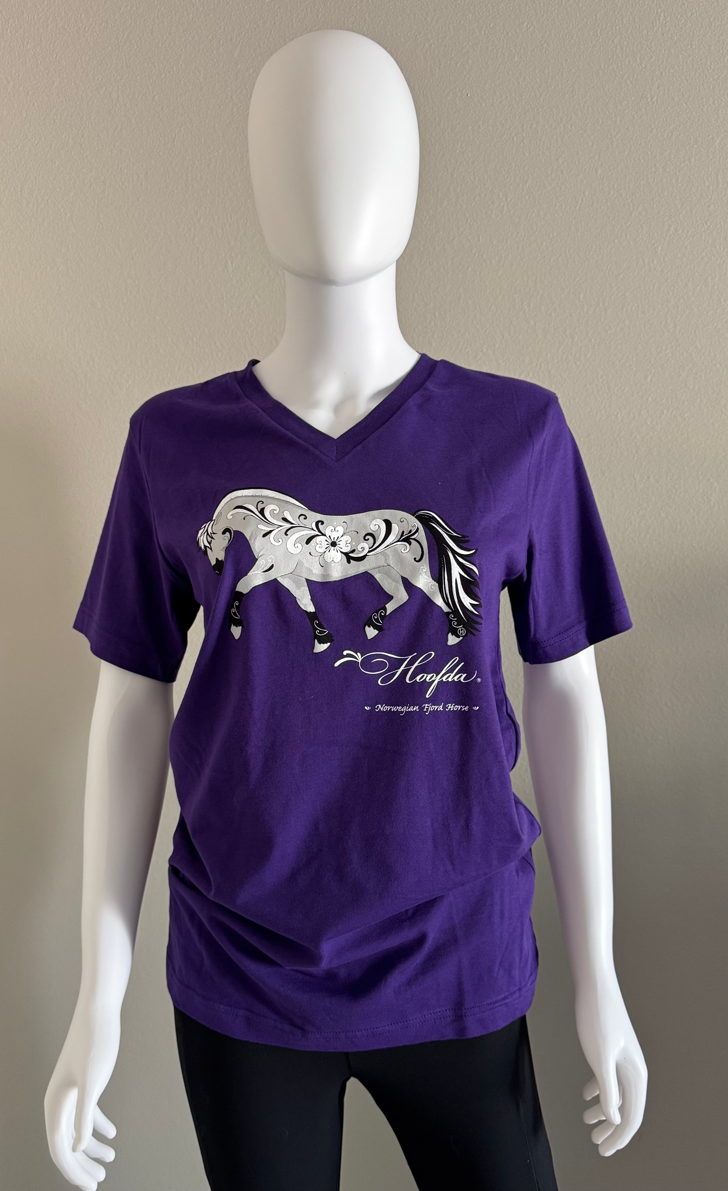Norwegian "Grey" Fjord Horse V-neck Purple with Rosemaling